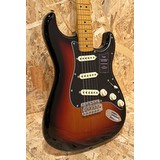 Fender Vintera II 70s Stratocaster - 3-Color Sunburst, Maple (344241)